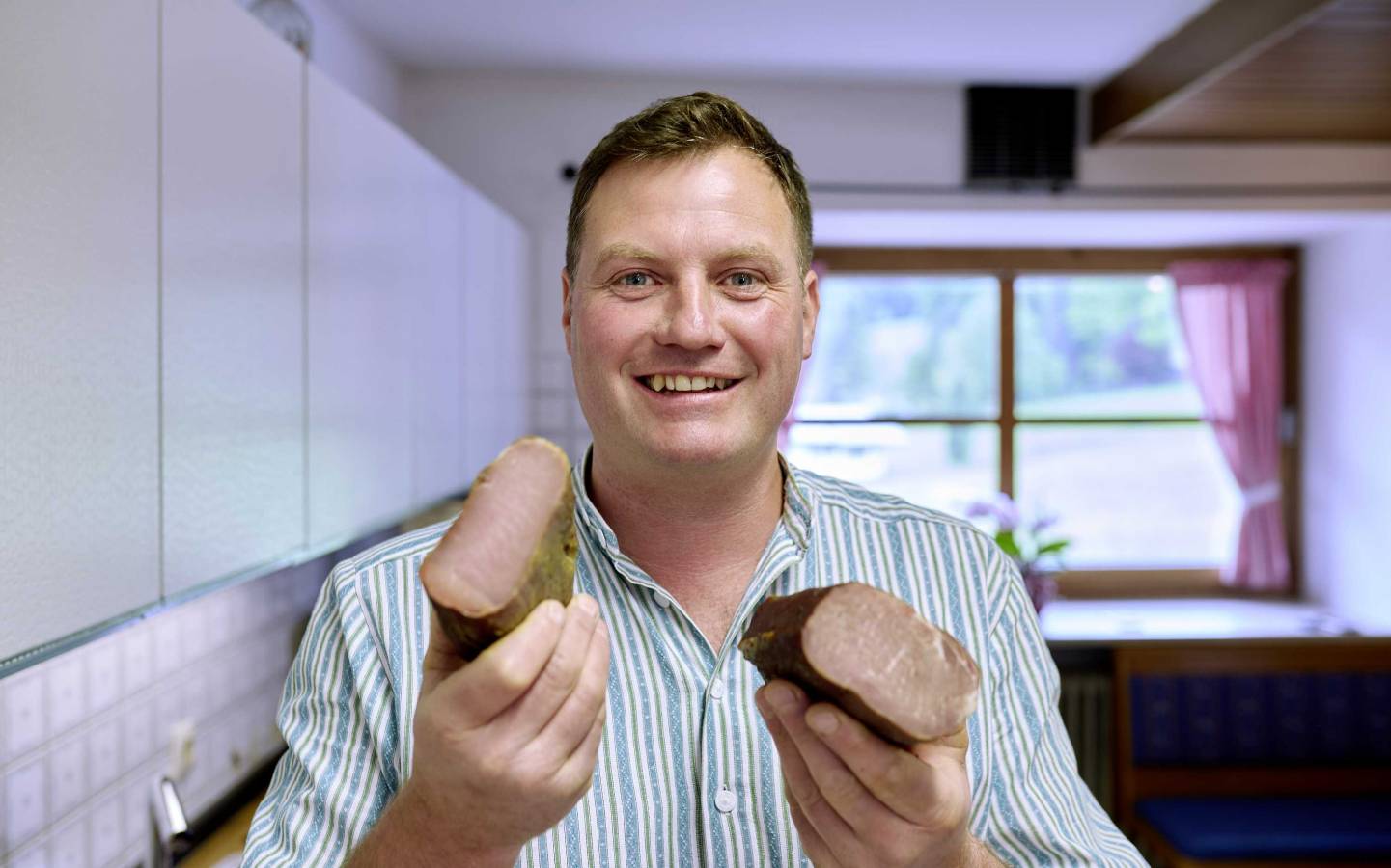Räucherkammer selbst Räuchern Bio-Rindfleisch Ramsau Bayern 